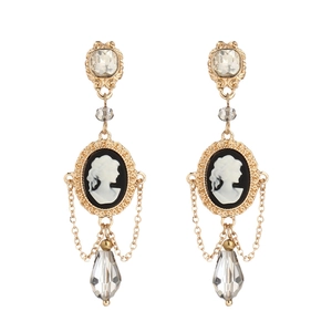 Vintage Gold-Ohrringe mit Kamee-Porträt, Kristall-Quasten und Anhängern im Barock-Stil