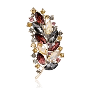 Exquisite crystal feather brooch for women's suits in multi-color alloy finish