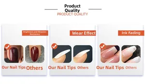 Détail de faux ongles amande brillants rouges, blancs et dégradés roses de haute qualité