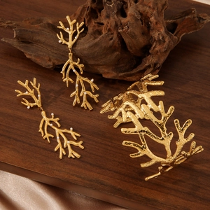 Vintage 18K Plaqué Or Acier Inoxydable Branche De Corail Bracelet Manchette Et Boucles D'oreilles Künstliche Perles Pour Femmes Rétro