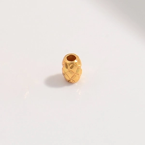 Golden S925 silver olive-shaped barrel bead with diamond-cut patterns for jewelry making