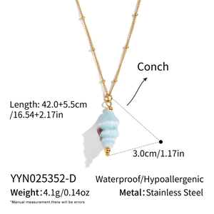 Detailed specs of the gold stainless steel conch pendant necklace with dimensions