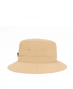 Vista laterale del cappello da sole kaki con fori di ventilazione e cordino regolabile