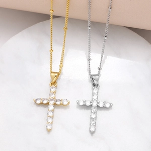 Simple Copper Cross Pendant Necklace For Women Inlaid Zirconia Electroplated Gold Silver Plated Fashion Jewelry Clavicle Chain