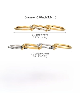 Detailed size guide showing dimensions and weight for stainless steel interlocking rings