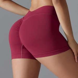 Short de yoga sans couture taille haute bordeaux avec effet push-up et bande côtelée
