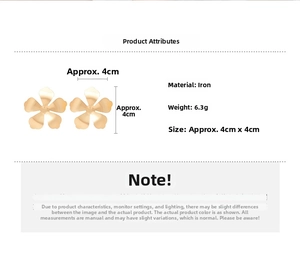 Detailed specs for matte gold flower stud earrings in iron with size and weight info