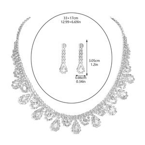 Dimensions détaillées de la parure collier en strass saphir et boucles d'oreilles