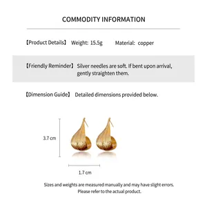 Detailed size and weight chart for leaf earrings with gold plating and silver needles