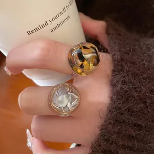 French Vintage Geometric Round Resin Ring With Leopard Tortoise Shell Pattern Adjustable Open Finger Jewelry For Women