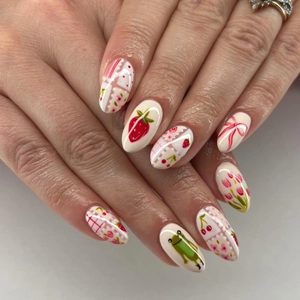 Cute Strawberry Bow Cartoon Press On Nails INS Style Sweet Oval ABS Plastic Glue On Fake Nails Set For Women