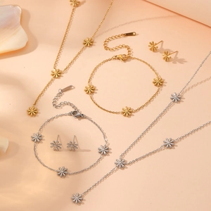 Small Daisy Flower Necklace Bracelet Earrings Jewelry Stainless Steel Tassel Pendant Ins Style Fashion Women Accessories