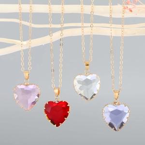 Heart Pendant Necklace Crystal Glass Faceted Gold Plated Alloy Sweet Clavicle Chain Fashion Jewelry Gift For Women
