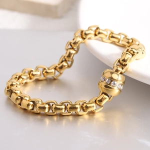 Schickes 18K vergoldetes Edelstahl-Box-Armband mit funkelndem Kristall-Schieberverschluss