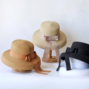 Women Hepburn Style Straw Hat Papyrus Wide Brim Sun Hat With Satin Bow Ribbon Elegant Beach Vacation Sunshade Accessory