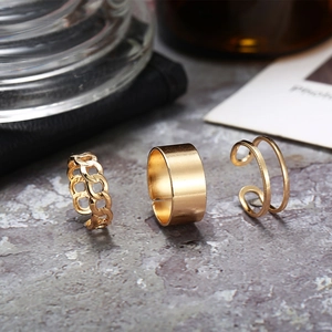 Three-piece gold hip-hop ring set including chain and wide band adjustable rings