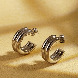 French vintage style stainless steel C-shaped chunky hoop earrings with silver finish