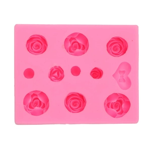 Rosa Silikonform mit 3D Rosen und Herzformen für Backen und Basteln mit Tonprojekten