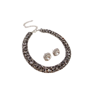 Elegant rhinestone choker necklace and square stud earrings jewelry set for women