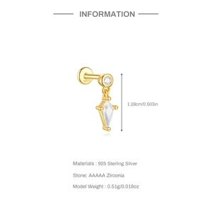 Gros plan du clou d'oreille en argent S925 avec zircone AAAAA et les dimensions du produit