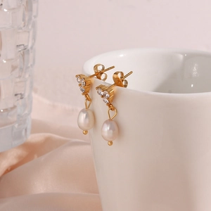 Luxury 18K gold plated stainless steel hoop earrings with pearls and crystals