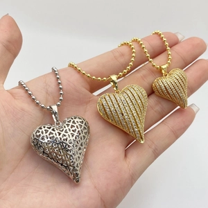 Fashion Copper Heart Pendant Necklace With Rhinestone Inlay Electroplated Bead Chain For Women Commuting Jewelry Gift