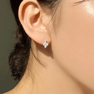 Elegant 925 sterling silver square zircon stud earrings for women with minimalist starburst design
