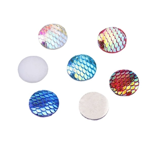 Set of 20mm round resin fish scale cabochons with iridescent AB rainbow glitter finish