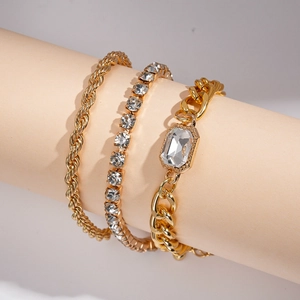 Dreiteiliges vergoldetes geometrisches Armband-Set mit Strass und dicker Kette