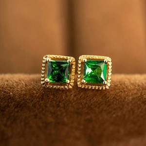 Vintage Geometric Square Zirconia Stud Earrings For Women Emerald Green Copper Gold Plated Four Prong Earring Jewelry