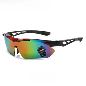 Detail of sports sunglasses featuring adjustable nose pads and rainbow polarized lenses
