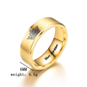 Close-up of brushed gold crown ring featuring His Queen engraving and 6mm width specification