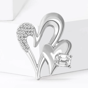 Elegant silver alloy double heart brooch with sparkling crystals for women's suits
