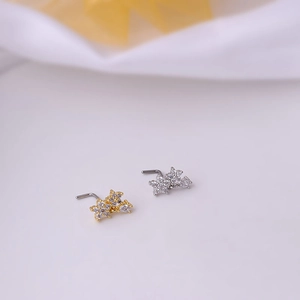 Clous de nez en titane en L avec papillon en zircon clair en finitions or et argent