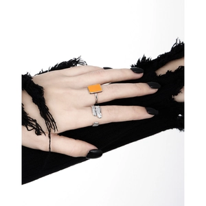 Unique S925 silver rings set with feather design and geometric orange turquoise gemstone