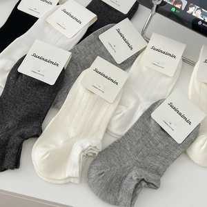Breathable bamboo fiber invisible boat socks for women in black white and grey multi-pack