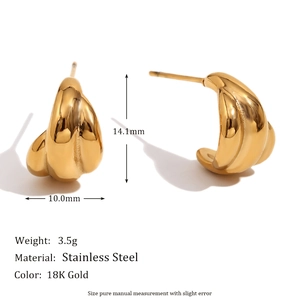 Boucles d'oreilles créoles en acier inoxydable plaqué or 18 carats rayées pour femmes