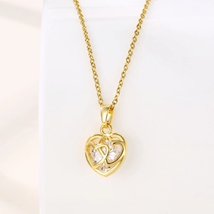 Collier Pendentif Cœur En Acier Inoxydable Plaqué Or Creux Zircone Cubique Bijoux Tendance Pour Femmes