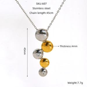 Détails du collier en acier inoxydable avec pendentif sphère bicolore et mesures
