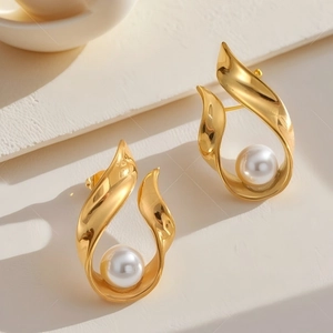 French vintage gold twist teardrop earrings with elegant white pearls for women