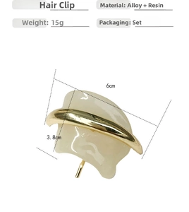 Detail view of resin hair clip with size 6x3.8cm and 15g weight measurements