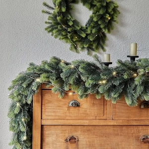 Artificial Pine Needle Christmas Garland With Warm LED Lights Realistic PE Plastic For Fireplace Table Home Decor