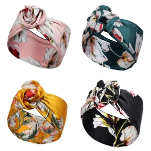 Seidiges Haarband-Set mit Blumenmuster in Pink Grün Gelb und Schwarz für Damen