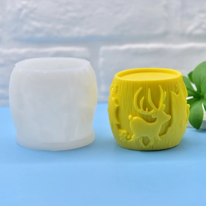3D Reindeer cylinder silicone mold for DIY candles, soap and resin craft projects