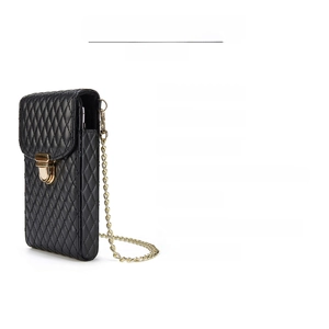 Detailed size and material guide for black quilted PU leather crossbody phone bag with chain