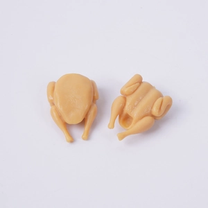 Miniature realistic 3cm roasted chicken food model keychain pendant toys for dollhouse decoration