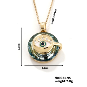 Spécifications détaillées de taille pour le pendentif œil bleu avec dimensions précises