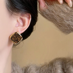 Minimalist acrylic leopard print square stud earrings with elegant gold metal trim