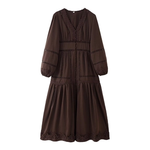 Braunes Damen-Boho-Kleid mit V-Ausschnitt, Langarm, Spitzenbesatz und Hohlstickerei