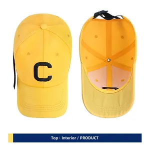 Dettaglio cappellino da baseball giallo con ricamo C e fodera in rete traspirante
